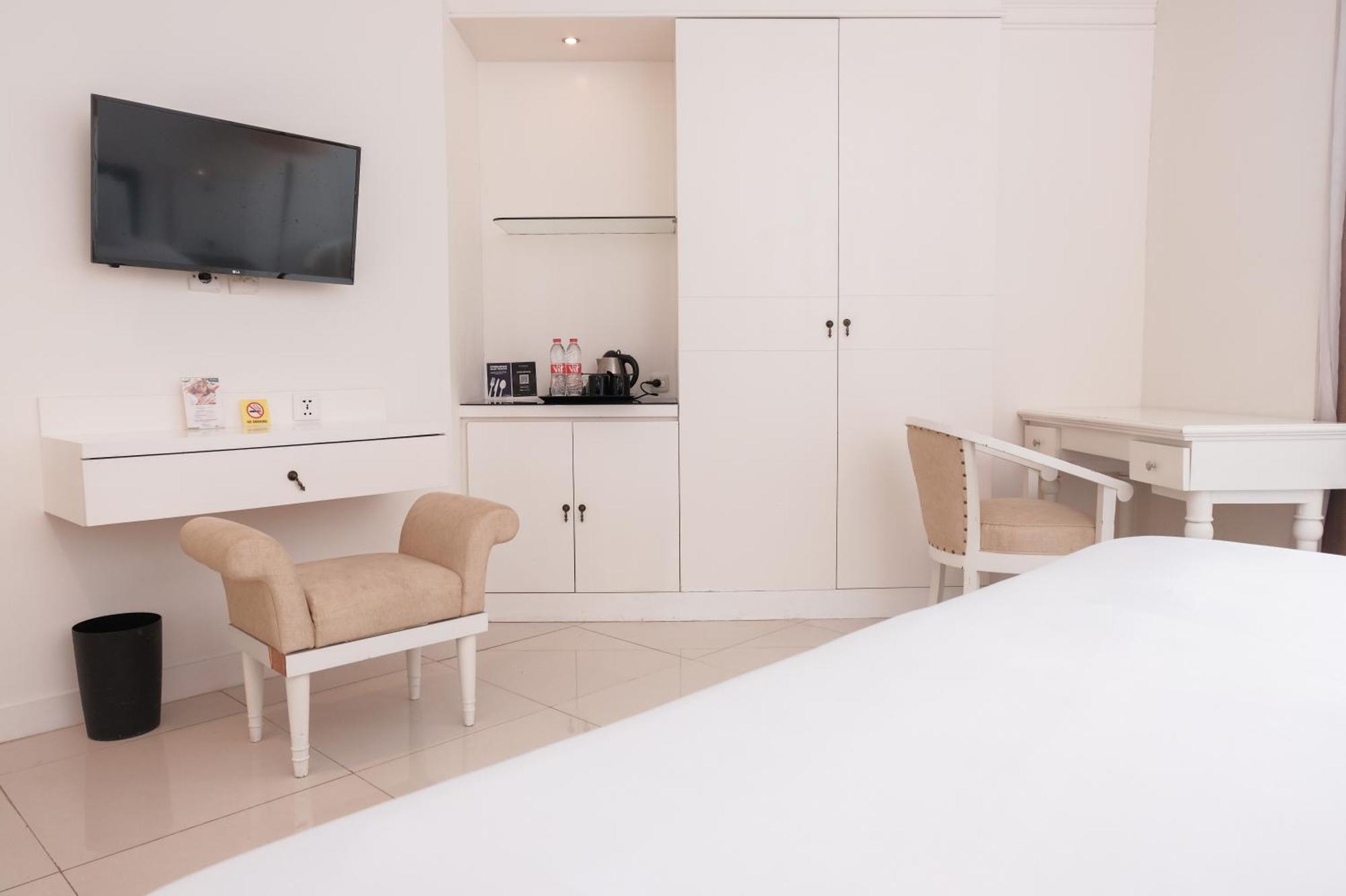 Vue Palace, Artotel Curated Bandung