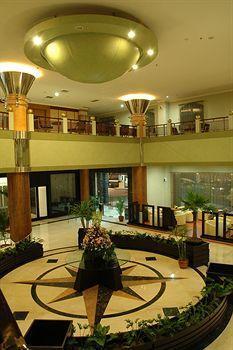 Vue Palace, Artotel Curated Hotel